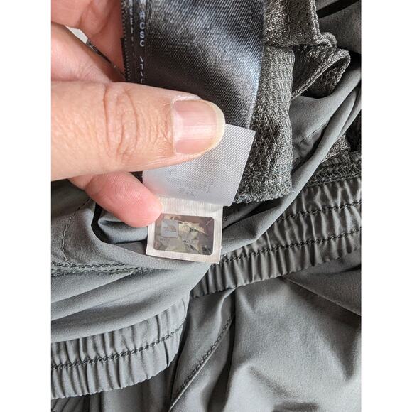 North Face Hiking Cargo Capri Gray 14 - Picture 10 of 10